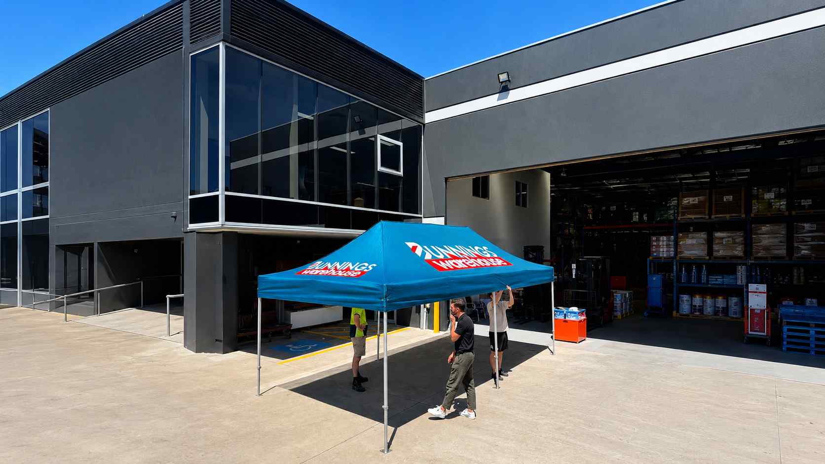 Trade-show stands
